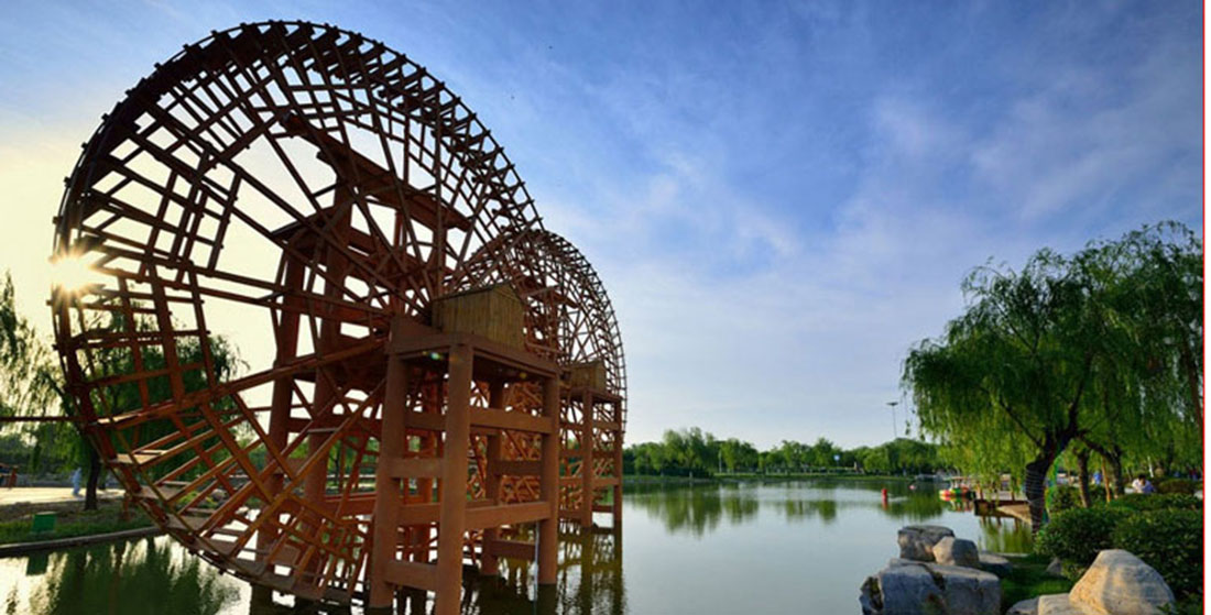 防腐木水车|西安宏艺达防腐木水车