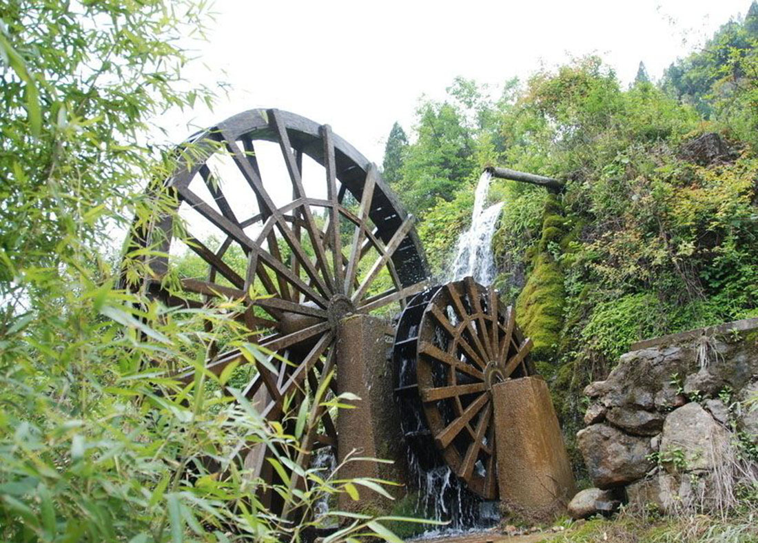 防腐木水车|西安宏艺达防腐木水车