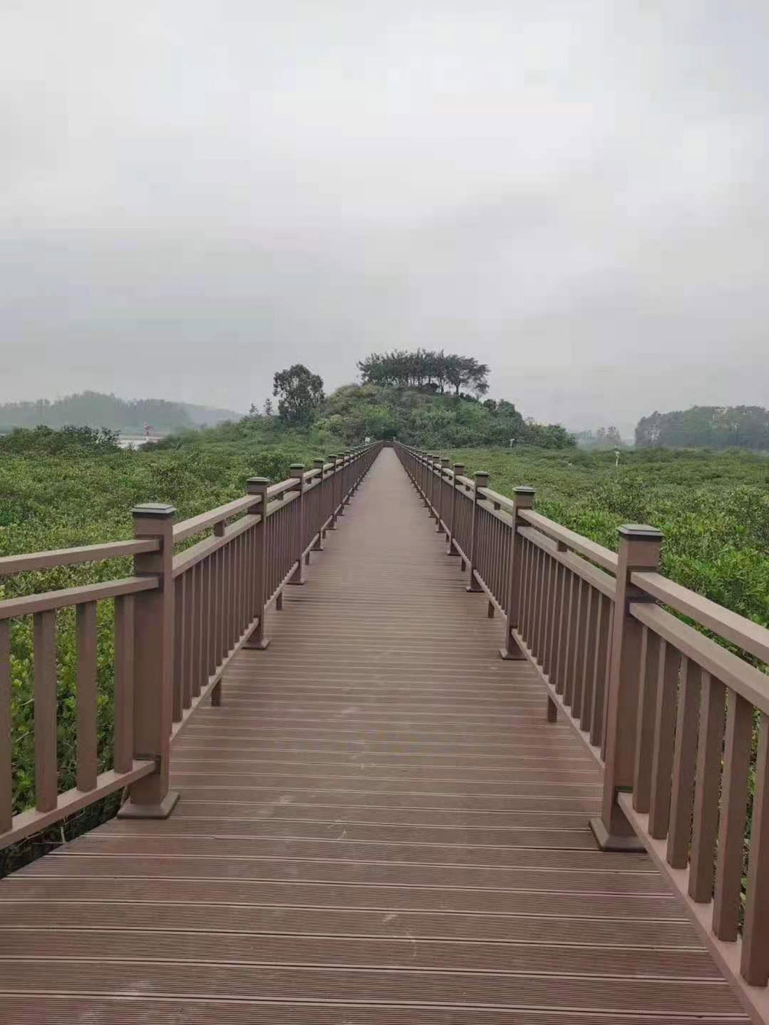 防腐木栏杆|西安宏艺达防腐木栏杆