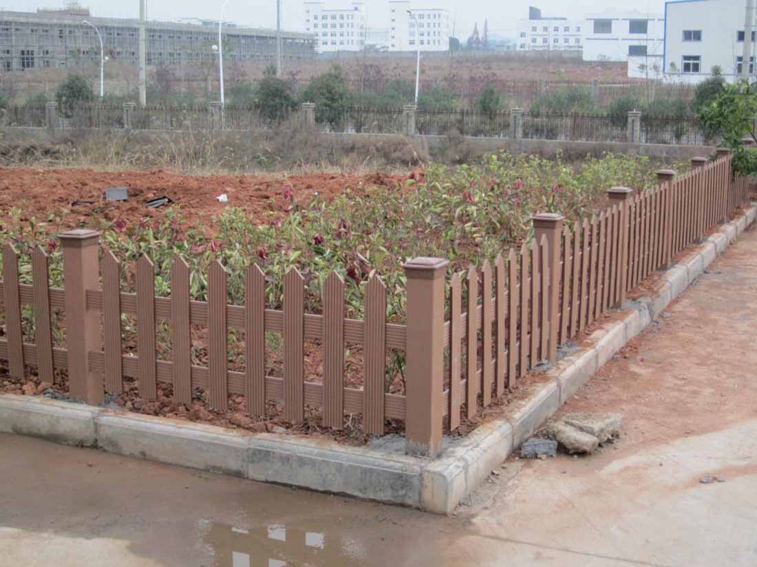 防腐木栏杆|西安宏艺达防腐木栏杆