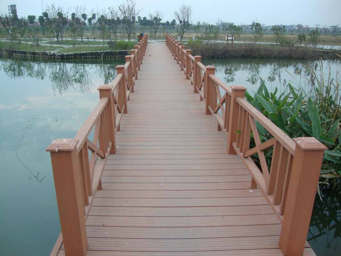 防腐木栏杆|西安宏艺达防腐木栏杆